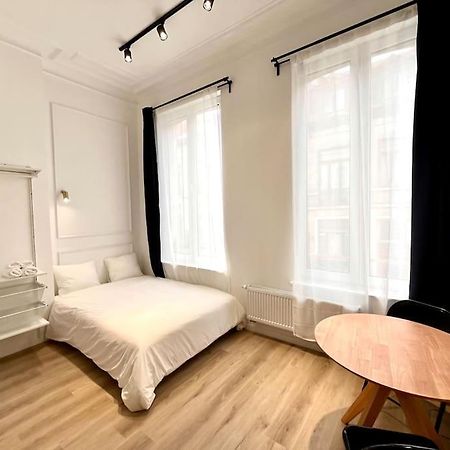 Chez Gianni & Stephanie - A Cozy And Elegant Studio In Брюксел Екстериор снимка