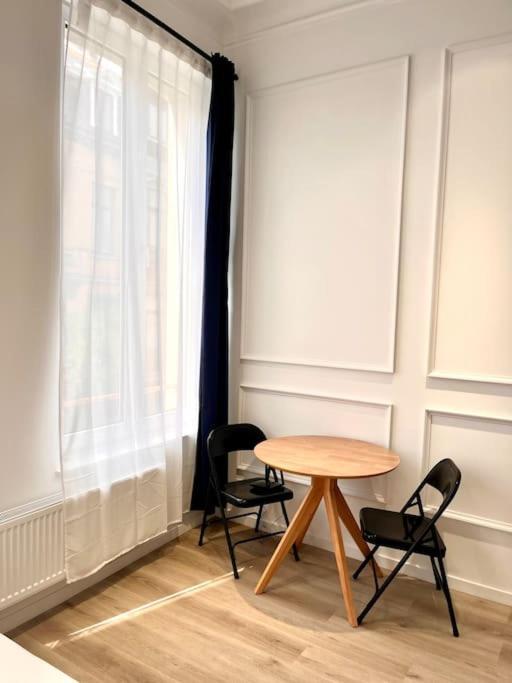 Chez Gianni & Stephanie - A Cozy And Elegant Studio In Брюксел Екстериор снимка